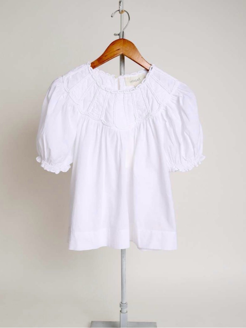 THE GREAT. White Splendor Top |
Size 1 LIKE NEW - Picture 5 of 5